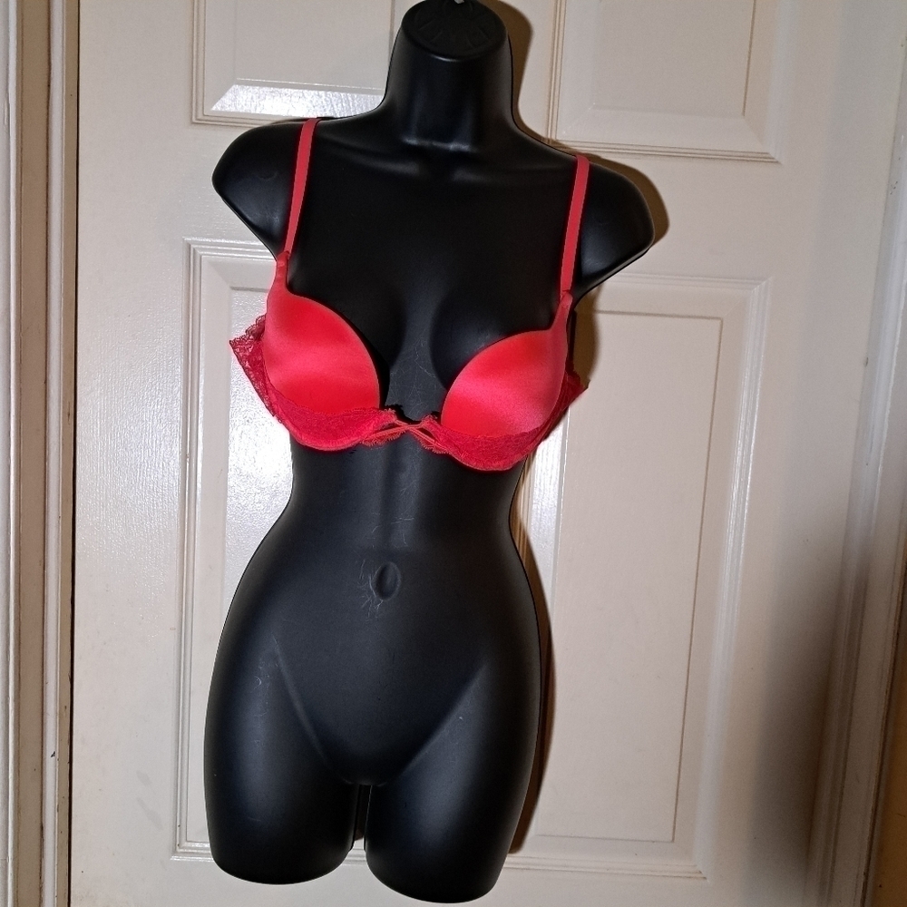 Victoria's secret padded demi-bust bra 36b